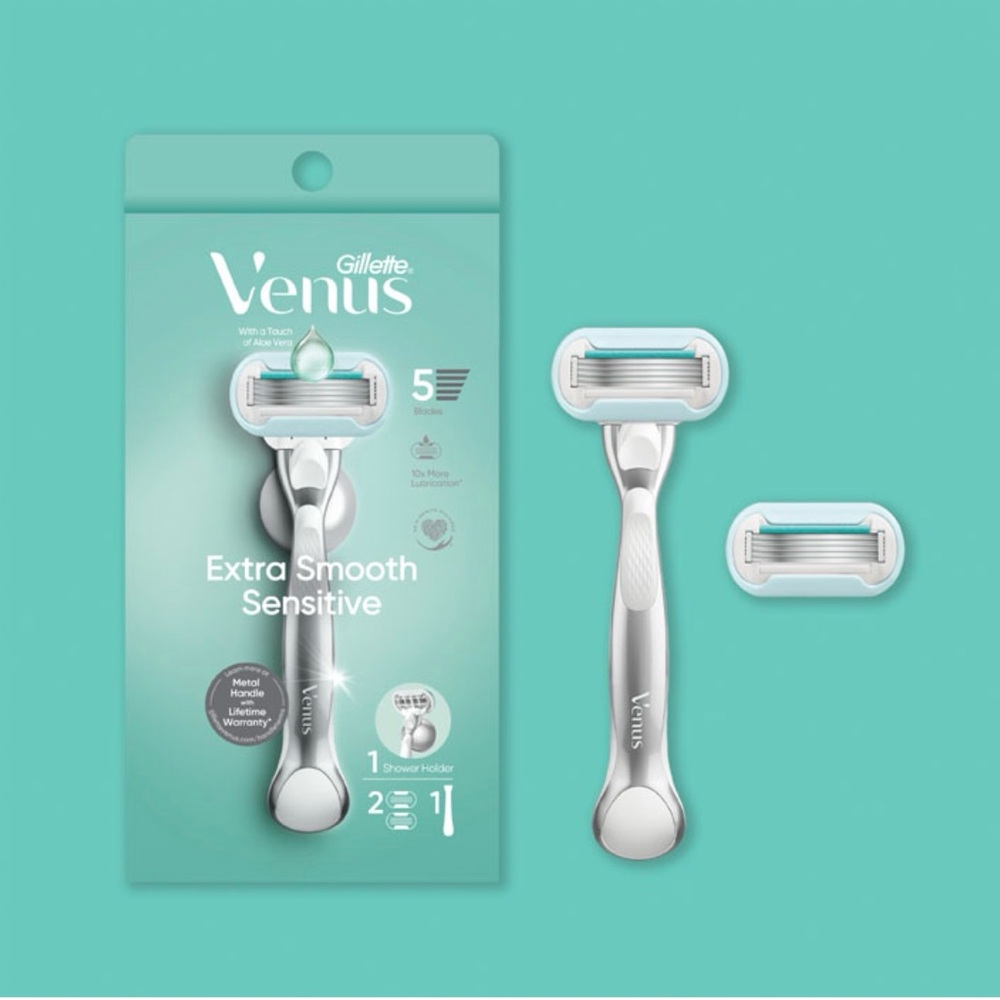 Gillette Venus Extra Smooth Sensitive Razor + 2 Refills + Shower Holder